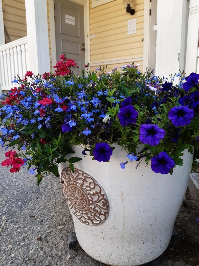 Sörgårdens Logi Bed and Breakfast Härnösand Exteriör bild